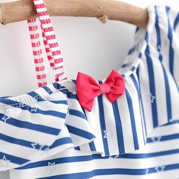 キッズ水着 女の子 帽子付 ストライプ柄 縞 ボーダー オールインワンタイプ デザイン×サイズ ガールズ レッド ブルー サイズ 身長 100cm, 110cm こどもの日 プレゼント