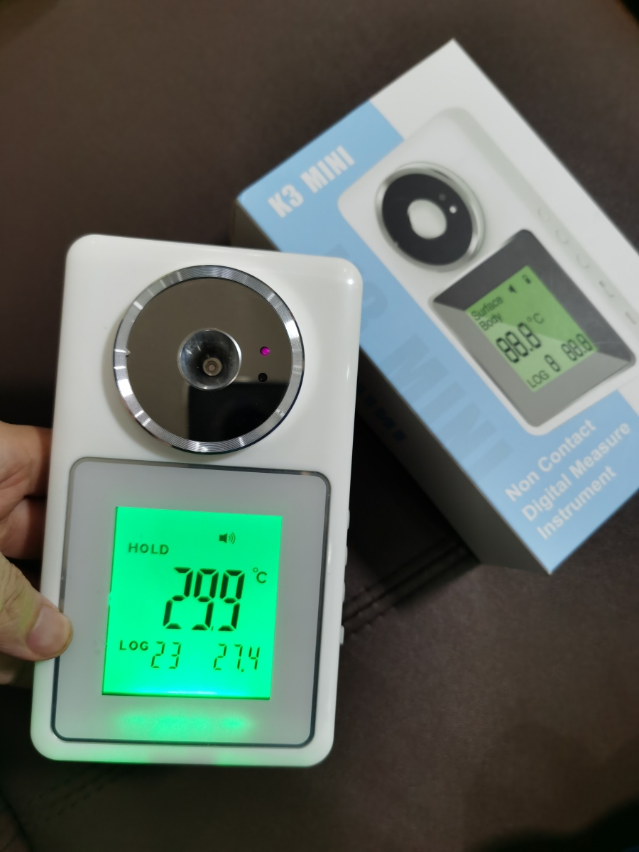 【最新型】非接触型体温計 非接触型温度測定器 電子体温計 日語音声機能 多語言の音声機能 赤外線 壁掛け  感染予防 細菌抑制 - 画像 (9)